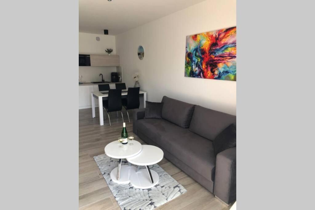 Rewal Apartament "Panorama" Екстер'єр фото